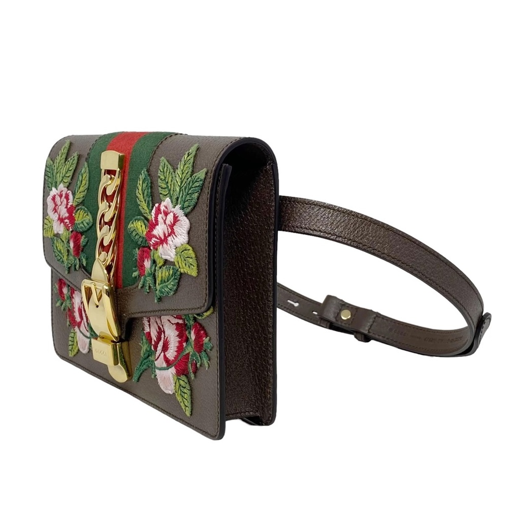❌SOLD❌Gucci Embroidered Sylvie Clutch Belt Bag - Picture 4 of 14